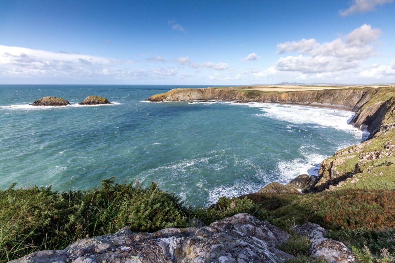 Ty Pren Bach Villa Maenclochog Exteriör bild